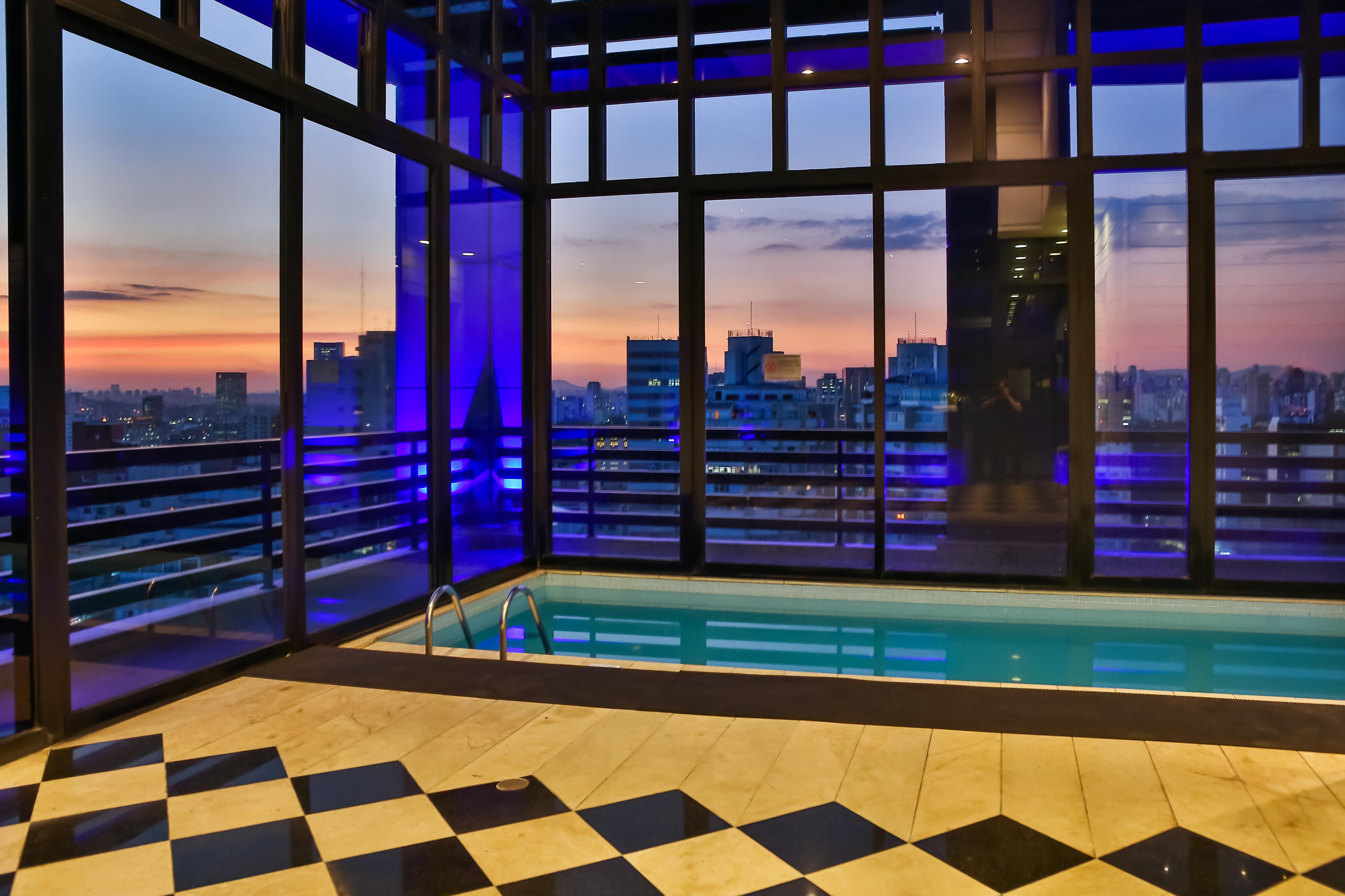 Radisson Blu Sao Paulo Hotel Exterior photo The pool at the 30th floor